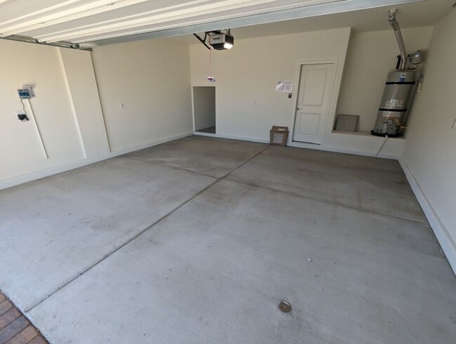 Building Photo - 7071 Alabaster Peak St