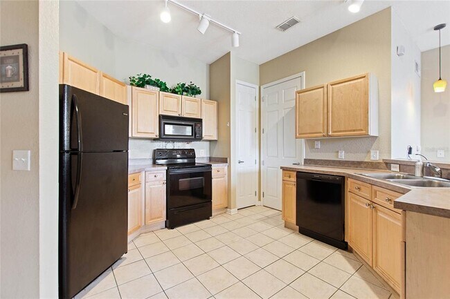 Building Photo - 206 Terrace Ridge Cir