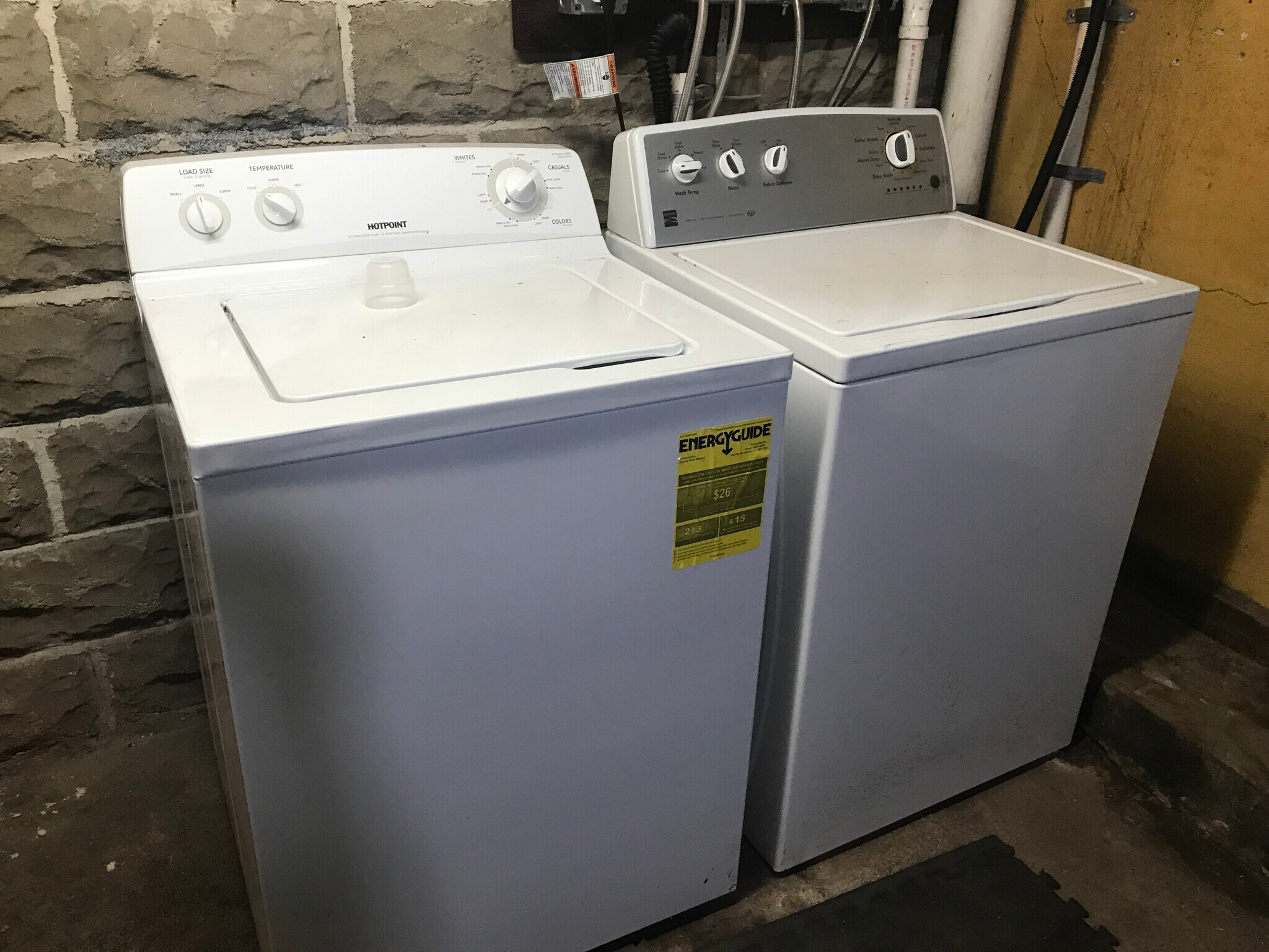 Building Photo - 31 Church St