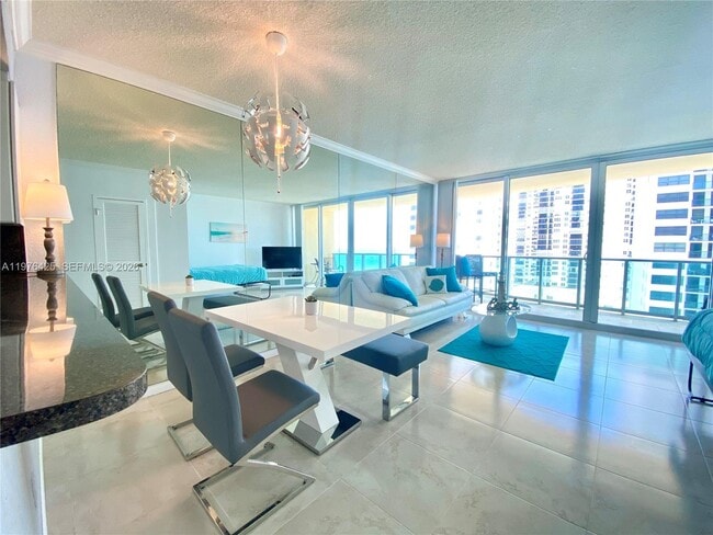 Building Photo - 2501 S Ocean Dr