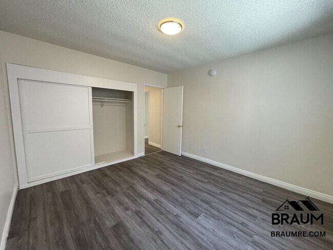 Building Photo - 19405 Haynes St