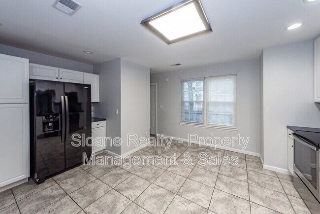 Building Photo - 3618 Walkers Ferry Ln