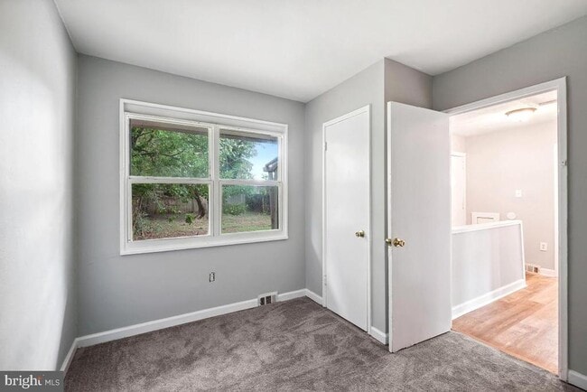 Building Photo - 8114 Allendale Dr