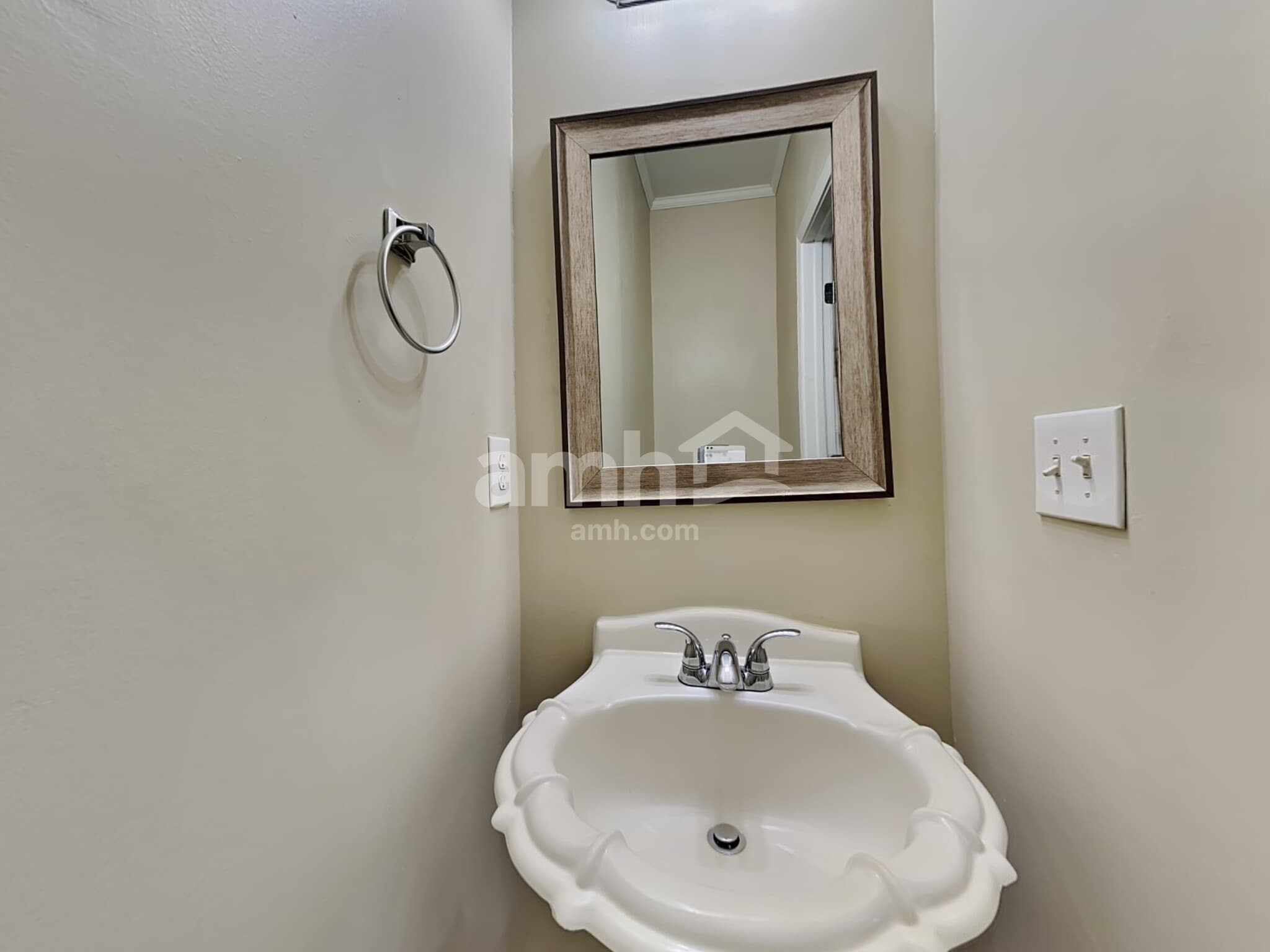 Building Photo - 4649 Howell Farms Dr NW