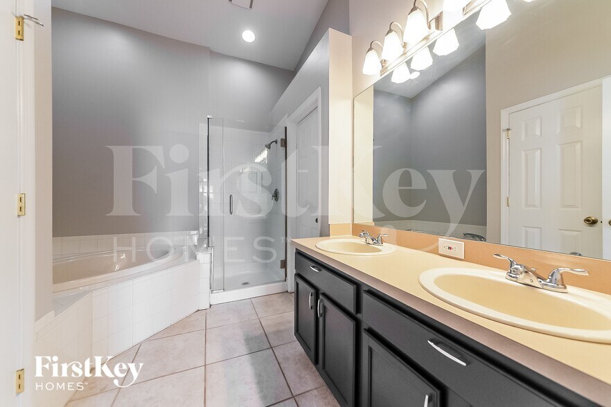 Building Photo - 4538 Cabbage Key Terrace