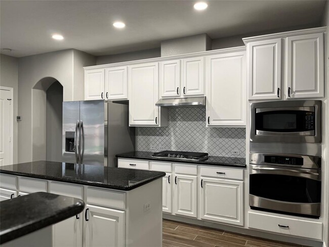 Building Photo - 22603 Torrisdale Ln