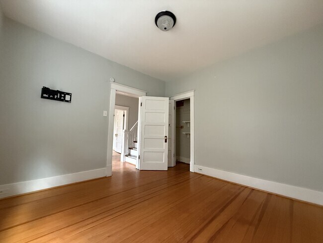 Building Photo - 49 S Allen St