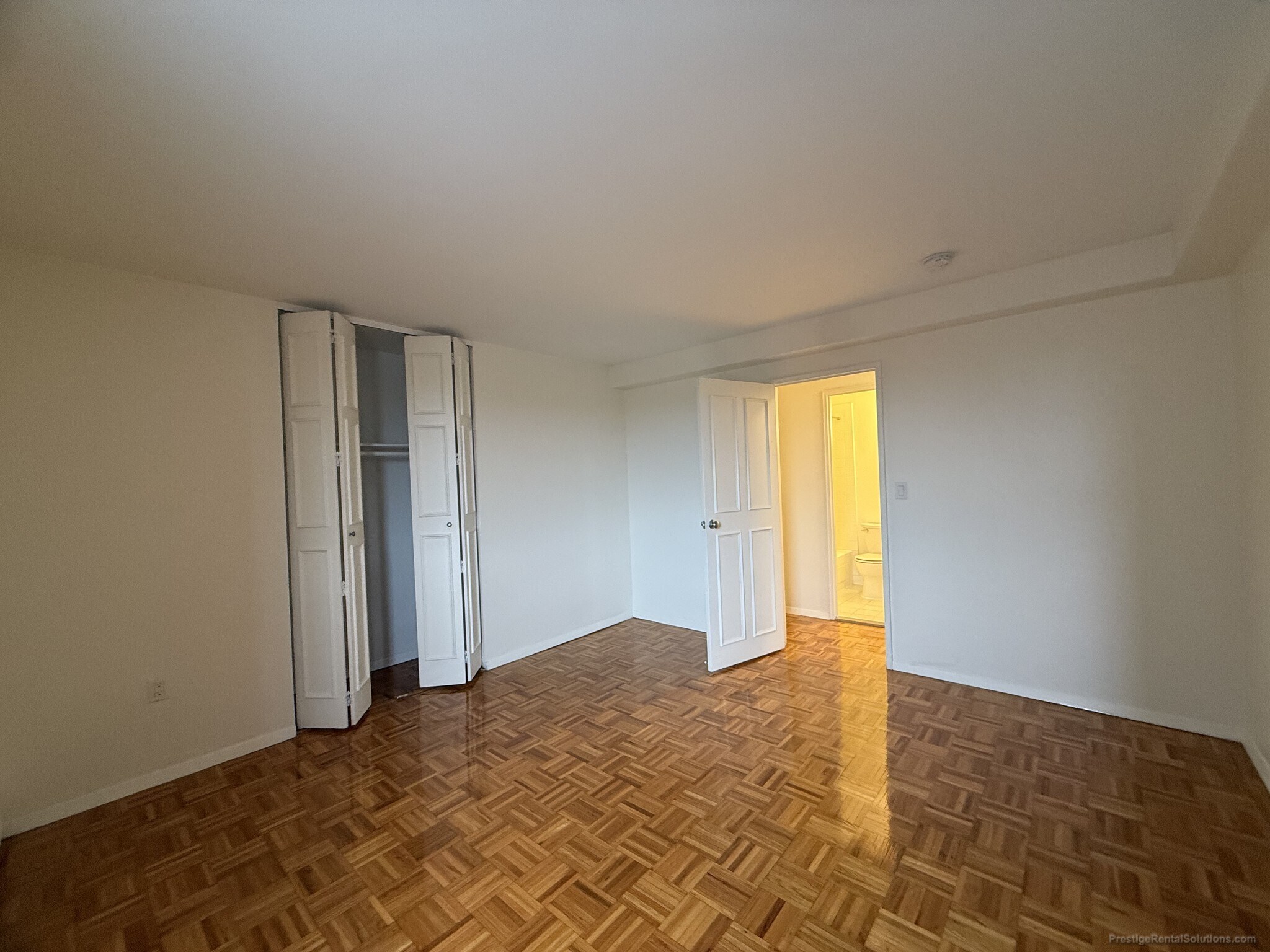 Building Photo - 530 Cambridge St