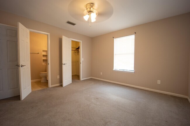 Building Photo - 6498 Brevard St