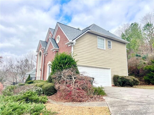Building Photo - 555 Vinings Springs Dr SE