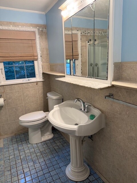 Bathroom - 74 Clearview Dr