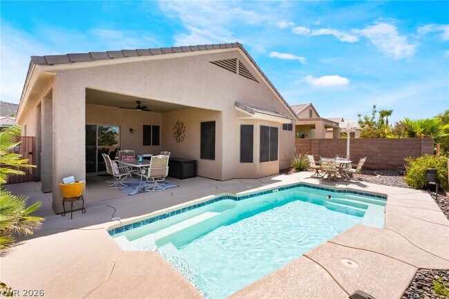 Building Photo - 1802 Cypress Bay Ave