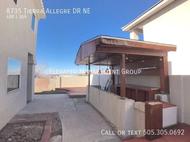 Building Photo - 8735 Tierra Alegre Dr NE