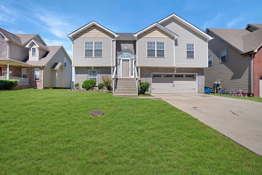Building Photo - 1213 Chinook Cir