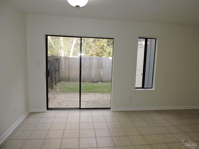 Building Photo - 9725 US-98