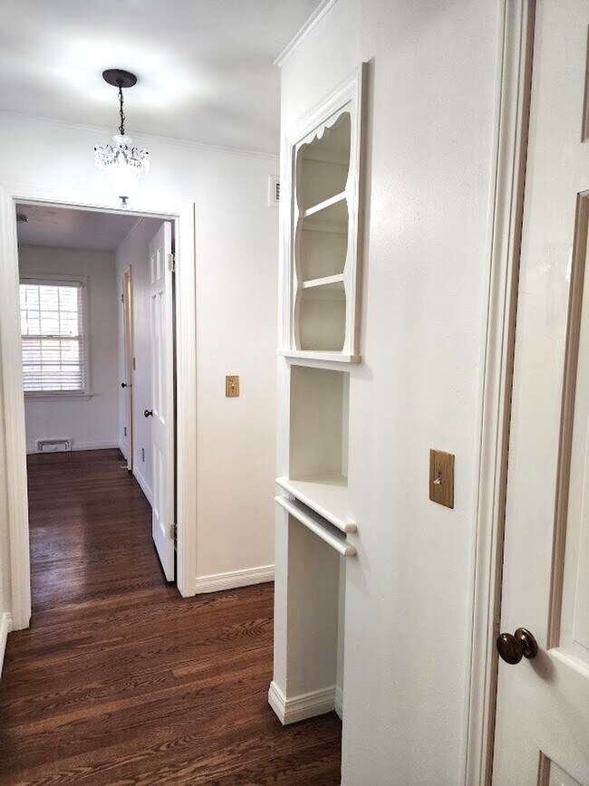 Building Photo - 2 Bed 1.5 Bath 1 Car Garage in the GRADY MUSGRAVE LAKESIDE Addition