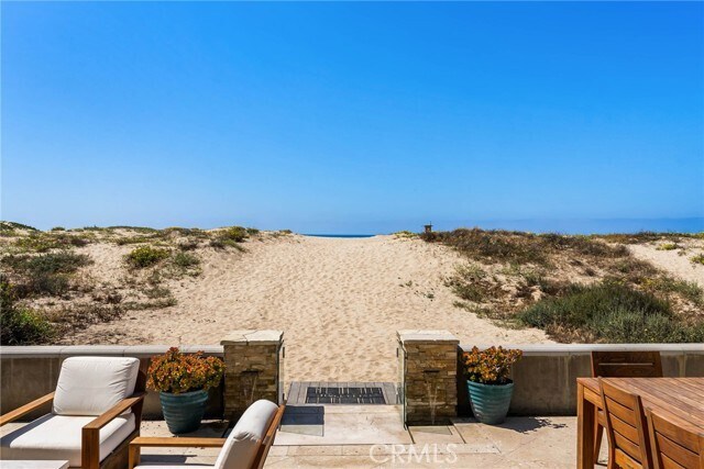 Building Photo - 7304 W Oceanfront