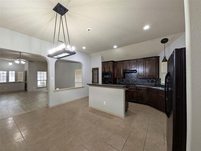 Building Photo - 14013 Zippo Way