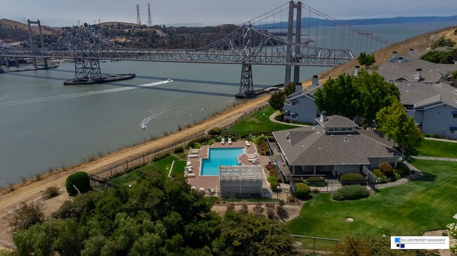 Building Photo - Glen Cove Condo along Carquinez Strait