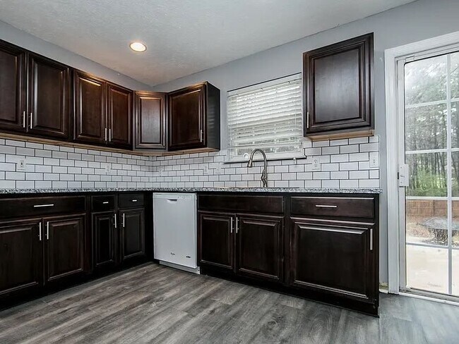 Building Photo - 4553 Darrowby Dr