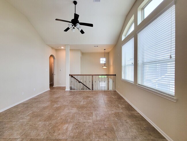 Building Photo - NEW 3 BEDROOM 2.5 BATH 2 CAR GARAGE HOME I...