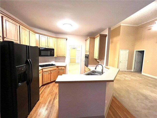 Building Photo - 6745 Fairfield Trce
