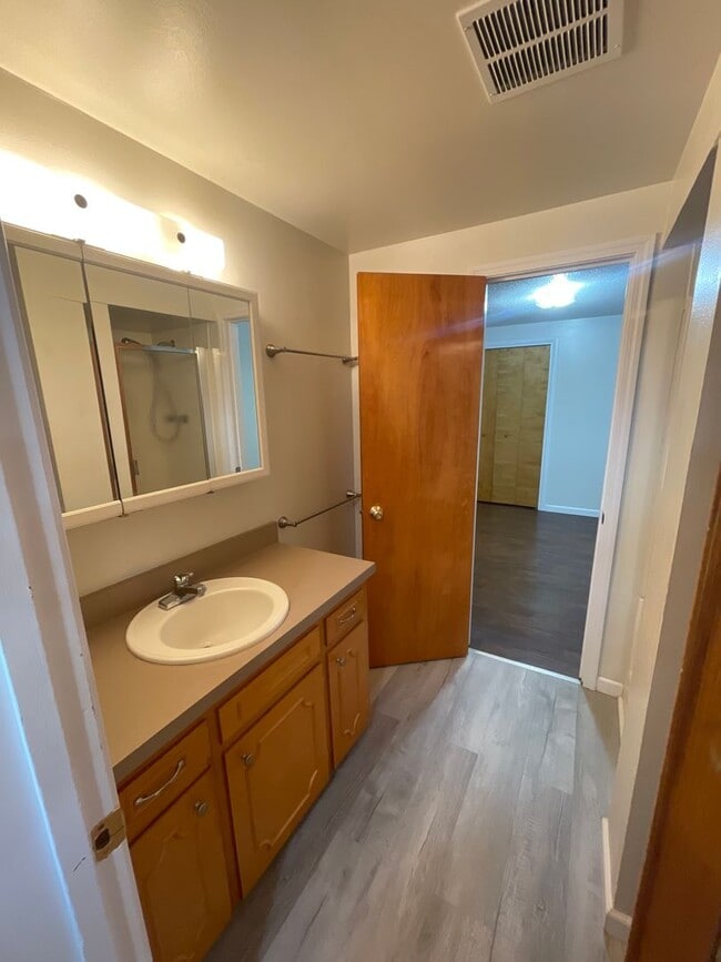 Building Photo - Newly Remodeled 4 Bedroom with a large fenced yard!