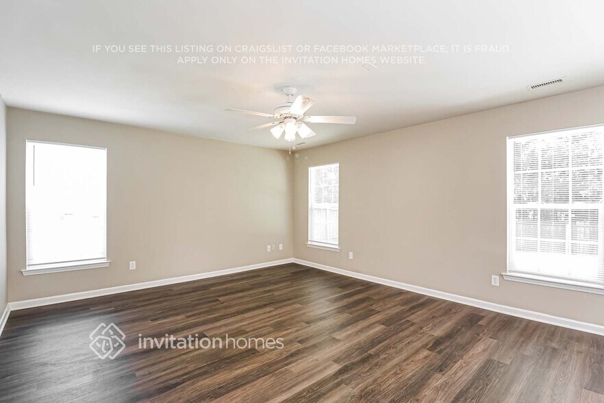 Building Photo - 1552 Summit Ridge Ln