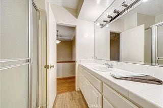 Building Photo - 396 Miraleste Dr