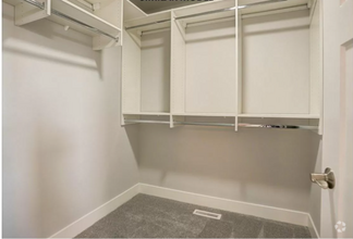 Building Photo - 2837 Frisee Dr