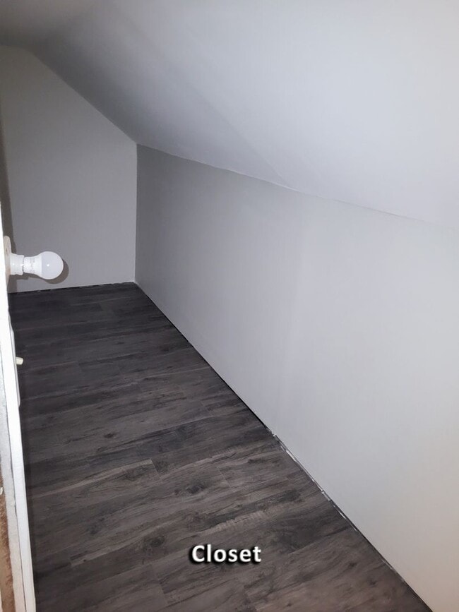 Building Photo - 3 Bedroom 2 Bath Home for Rent!