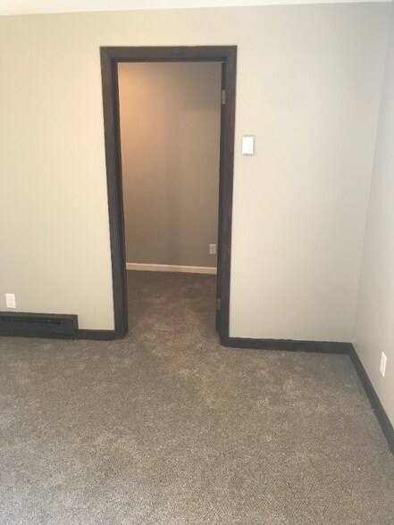 Building Photo - 222 Washington St