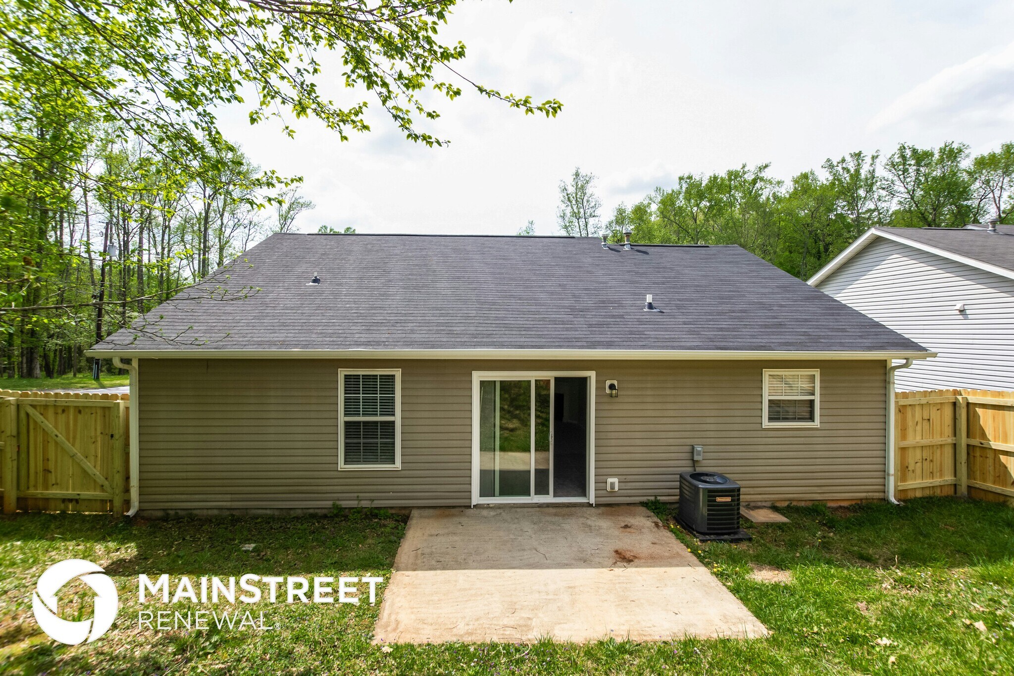 Building Photo - 2404 Faircreek Ct