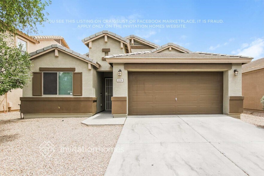 Primary Photo - 2231 S 101st Dr