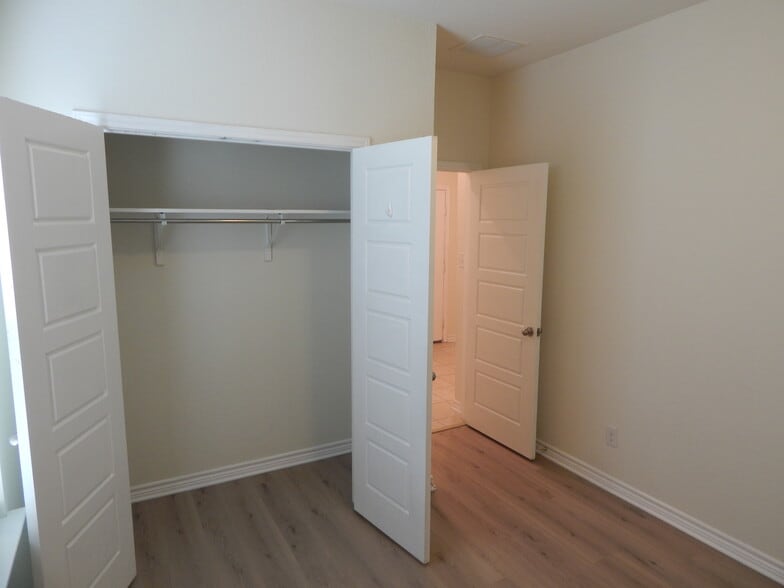 Building Photo - 4511 Southton Way