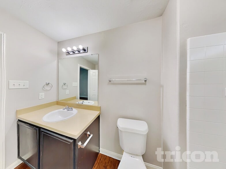 Building Photo - 21434 Wilona Way