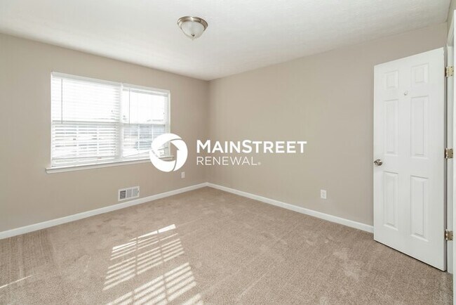 Building Photo - 3 Bedroom Pet-Friendly Home in Ellenwood, GA with Main Street Renewal