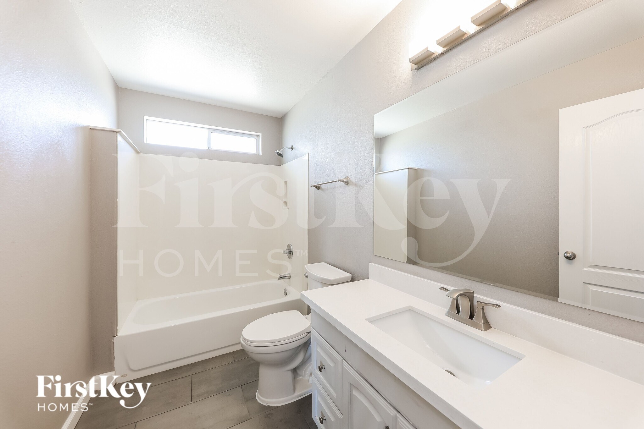 Building Photo - 4855 W North Ln