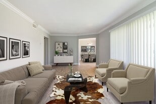 Building Photo - Orange North Apartments &amp; Villas