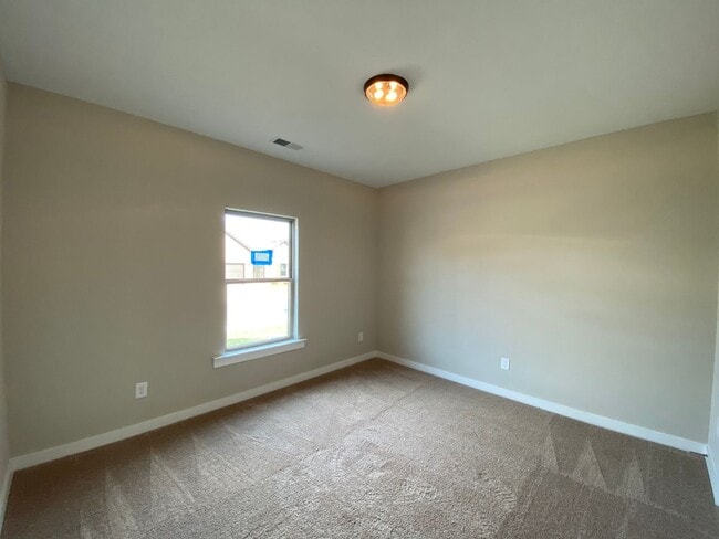 Building Photo - Home for Rent in Cullman, AL… Available to View Now!!!