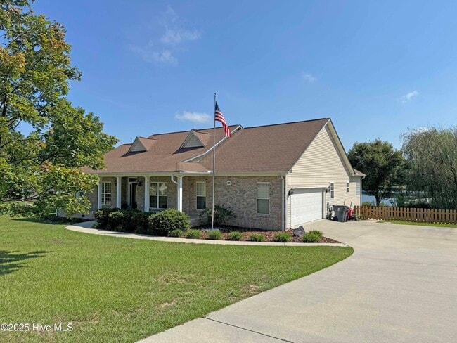 Building Photo - 130 Presnell Ct
