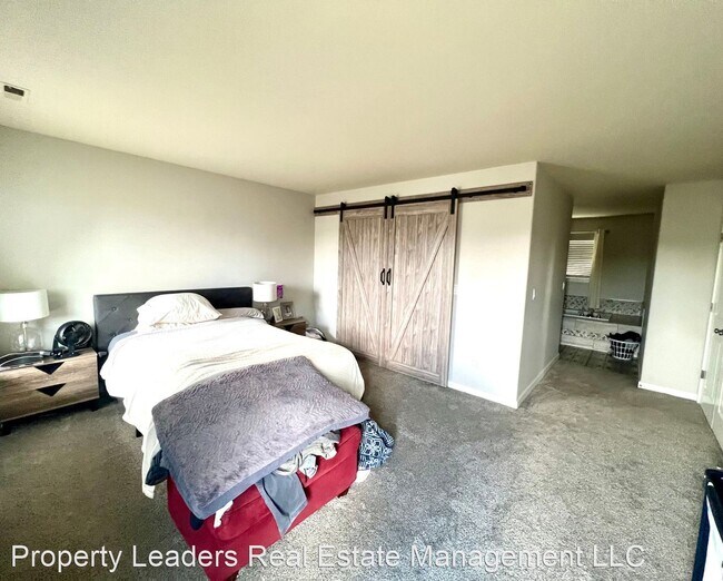 Building Photo - 4 br, 3 bath House - 225 NW 28th Street