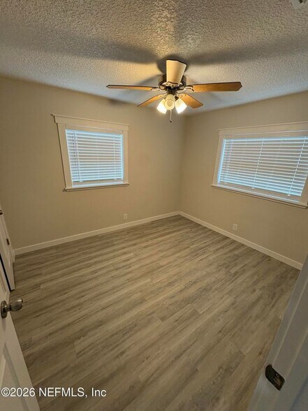 Building Photo - 3968 Packard Dr