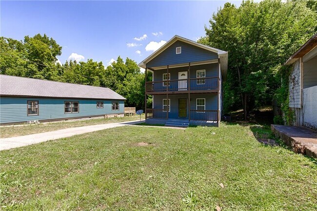 Building Photo - 987 Dimmock St SW