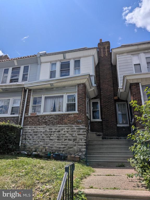 Building Photo - 5626 N 19th St