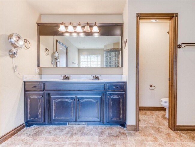 Building Photo - 4908 Arbuckle Dr