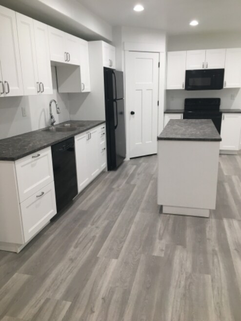 Building Photo - 542 E 300 N