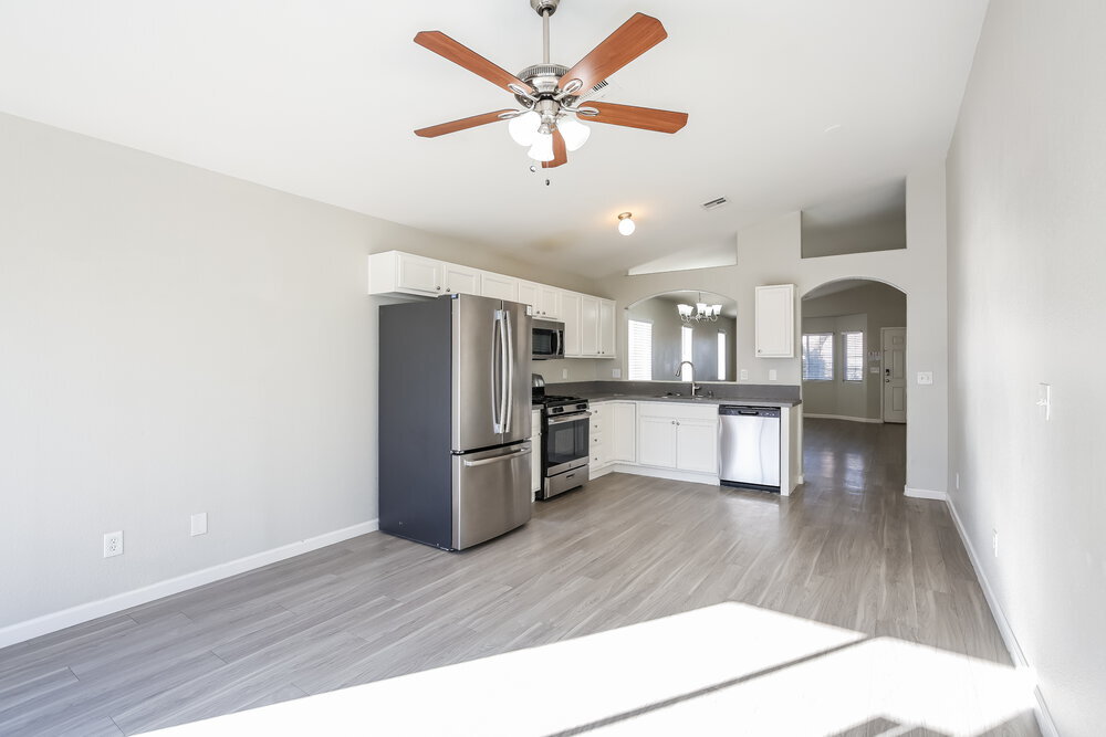 Building Photo - 511 Shallow Mist Ct