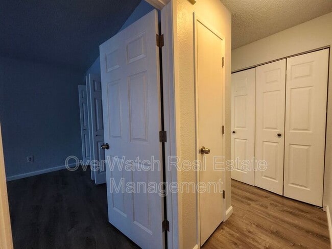 Building Photo - 3100 Ward Pl