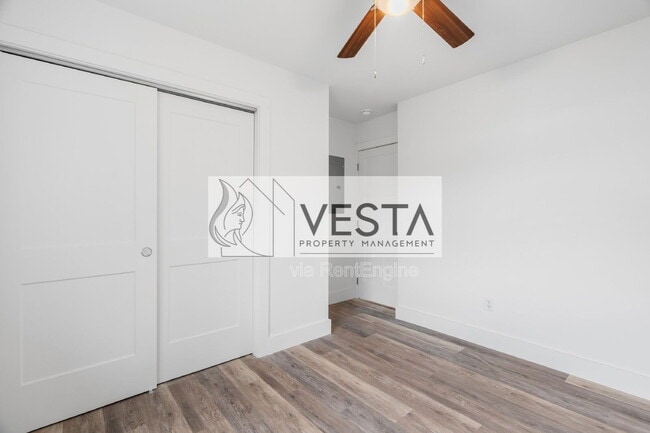 Building Photo - 59 Scates St